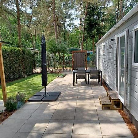Boshuis Met Grote Tuin I Vakantiepark Met Zwembad Hoenderloo Exterior photo